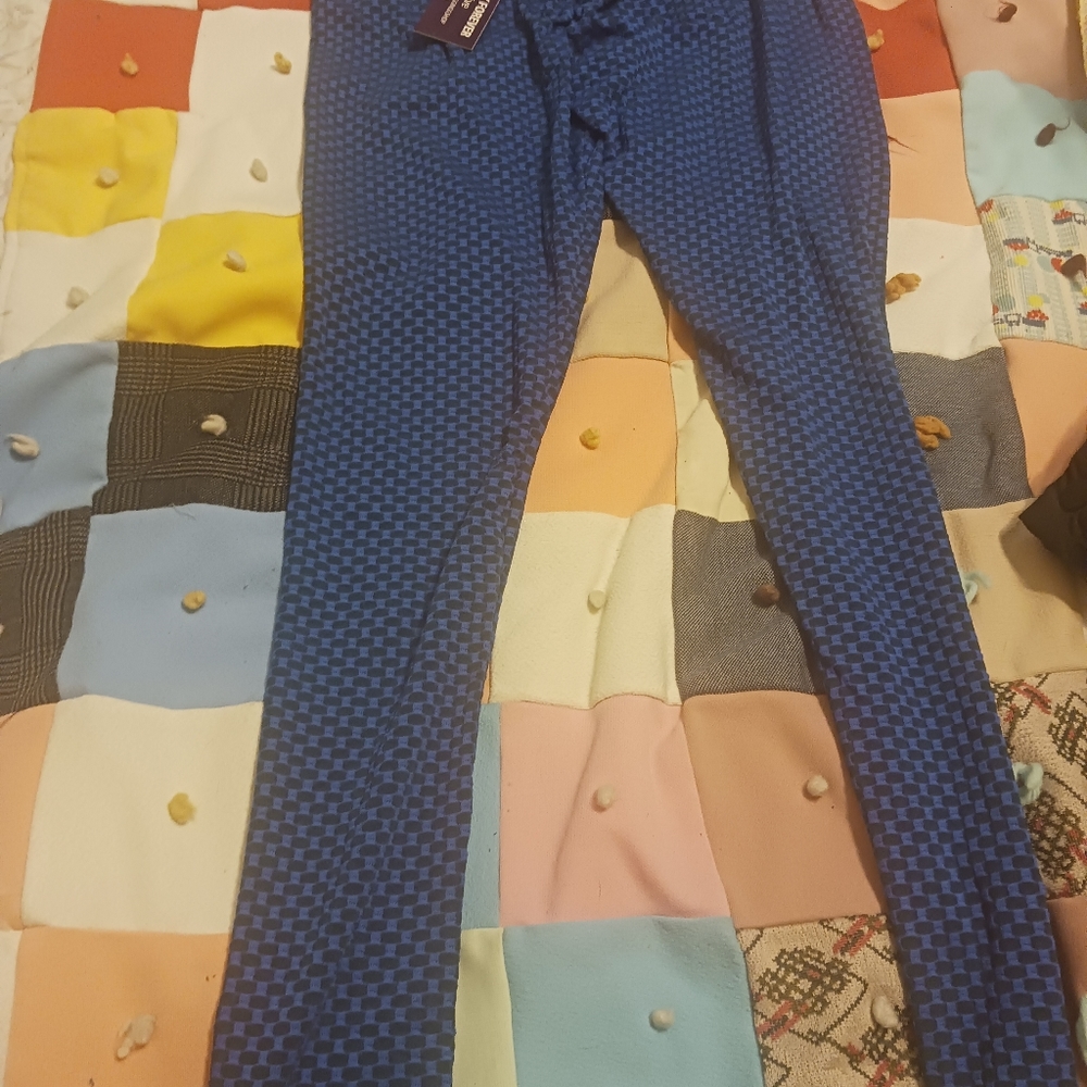 NWT Ladies Leggings